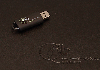 Leder-Mauspad & USB-Stick